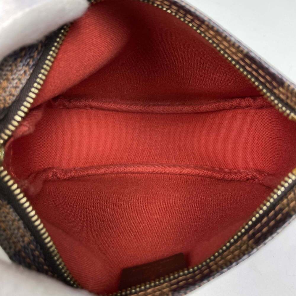 LOUIS VUITTON Brown Damier Pouch - Picture 7 of 7